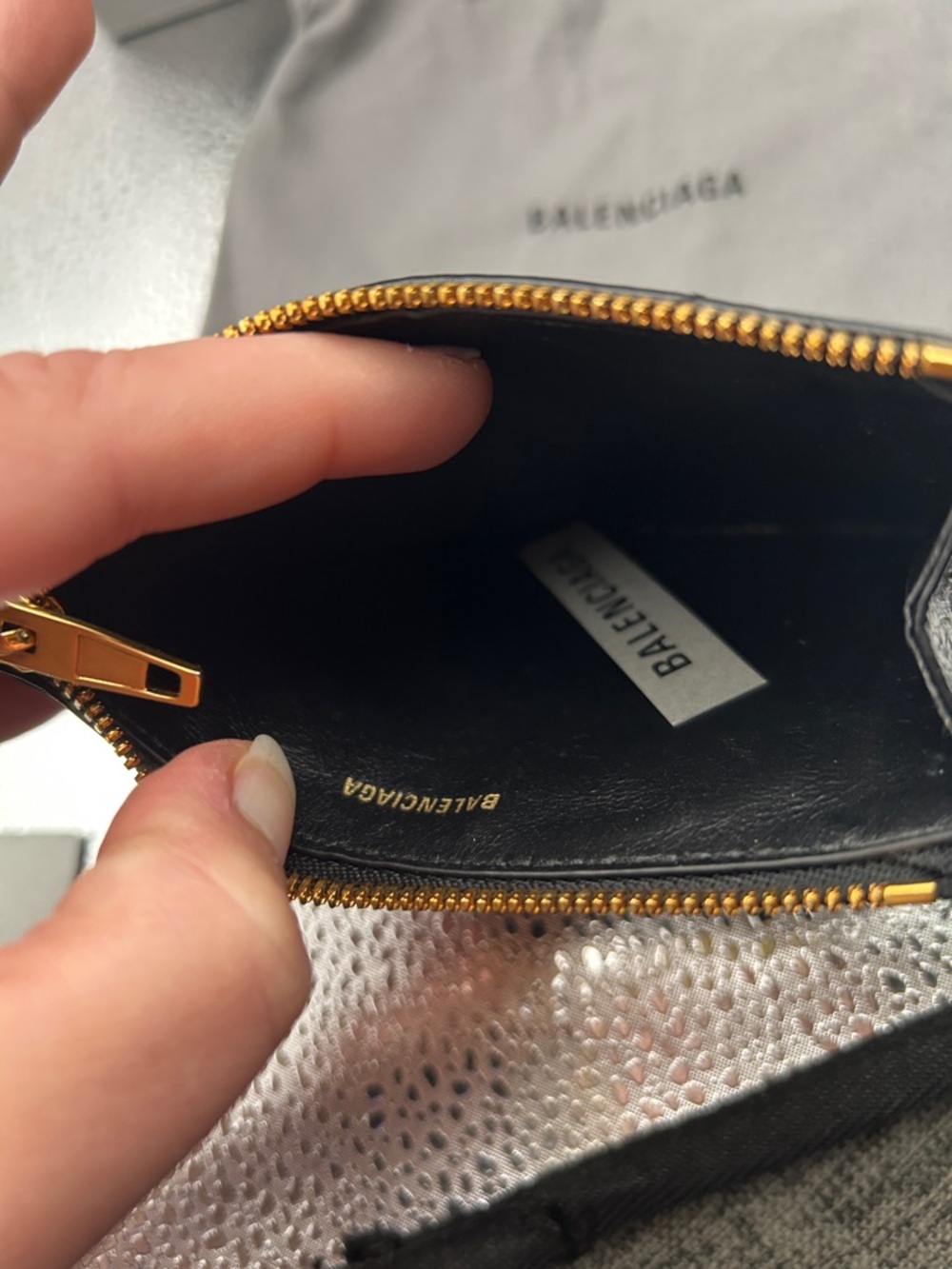 Balenciaga Crush Long Coin And Card Holder Quilted - Picture 9 of 10